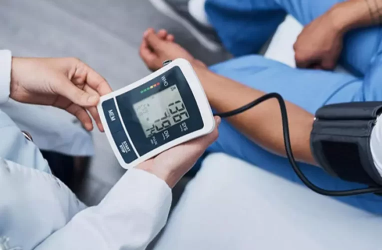 دلایل فشار خون بالا چیست و درمان فشار خون به چه شکل است؟
